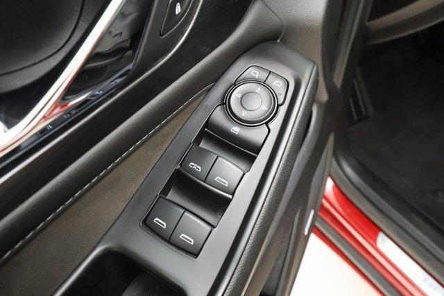 used 2020 Chevrolet Traverse car, priced at $27,568