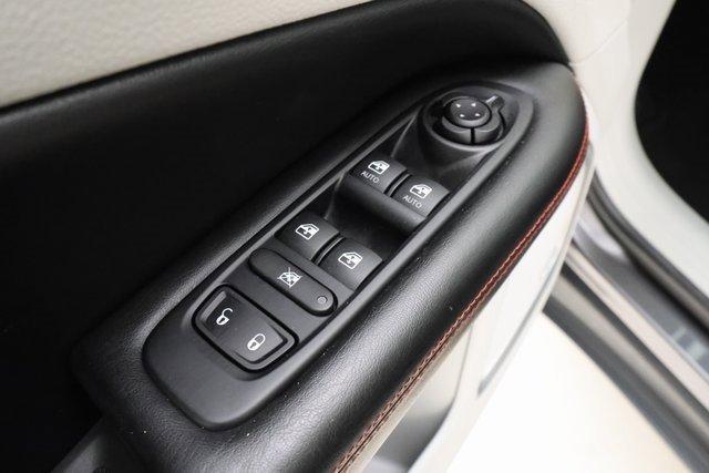 used 2021 Jeep Compass car, priced at $20,000