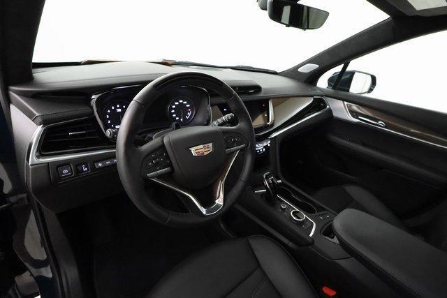 used 2025 Cadillac XT6 car, priced at $55,960