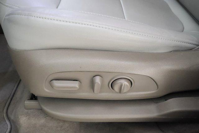 used 2021 Chevrolet Traverse car, priced at $26,134