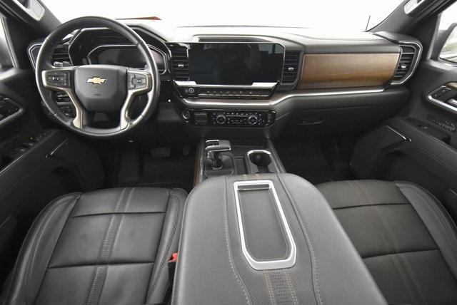 used 2022 Chevrolet Silverado 1500 car, priced at $46,399