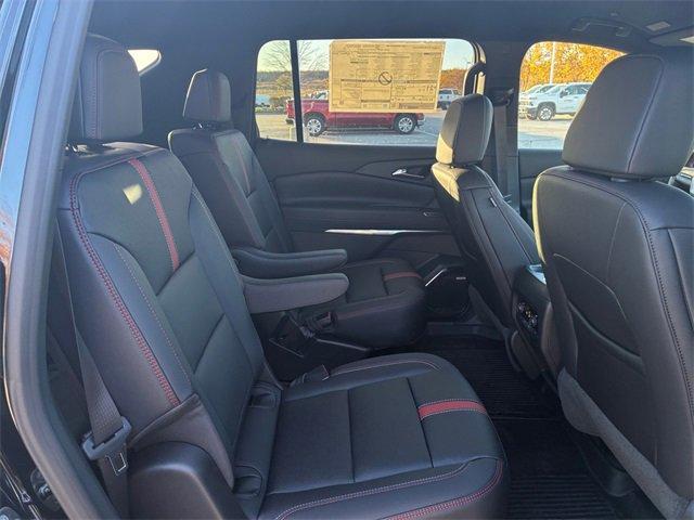 new 2026 Chevrolet Traverse car, priced at $59,019