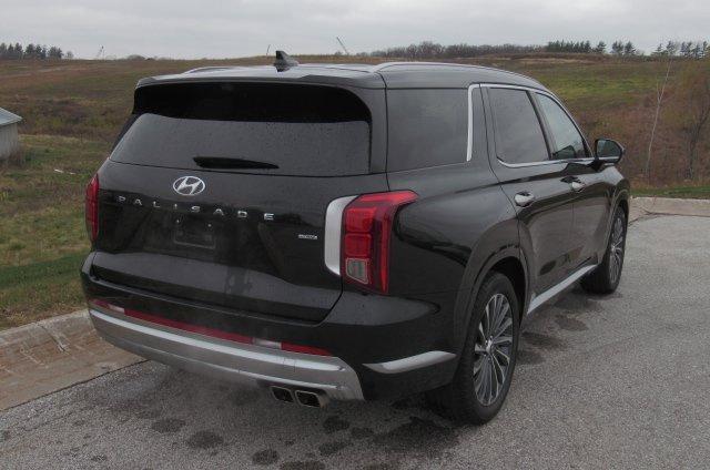 used 2024 Hyundai Palisade car, priced at $43,500