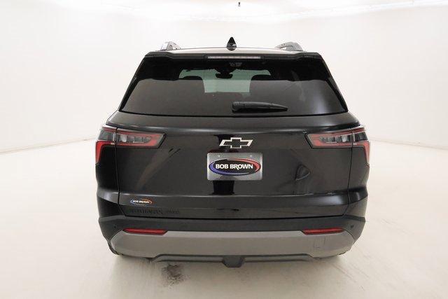 used 2025 Chevrolet Equinox car, priced at $32,500