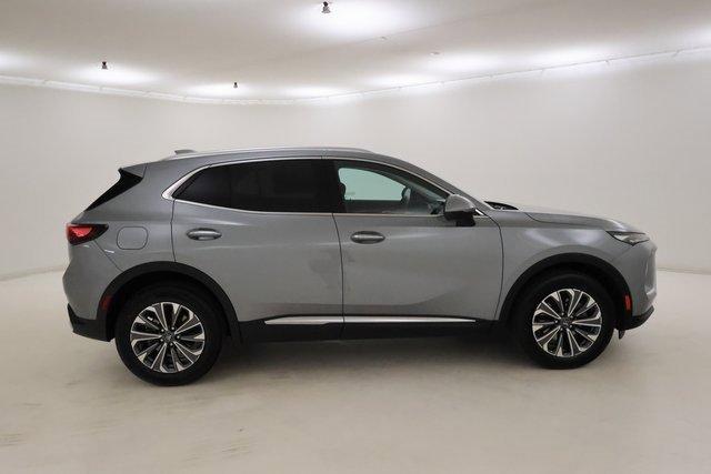 used 2025 Buick Envision car, priced at $33,720