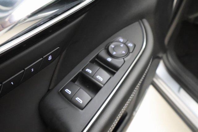 used 2025 Buick Envision car, priced at $33,720