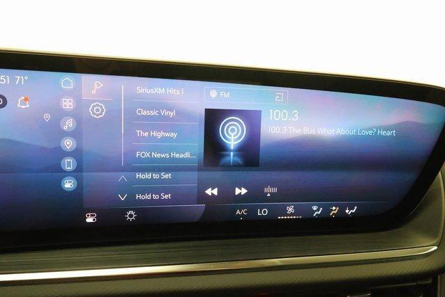 used 2025 Buick Envision car, priced at $33,720