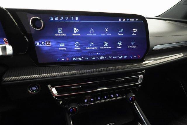 used 2025 Chevrolet Traverse car, priced at $50,989