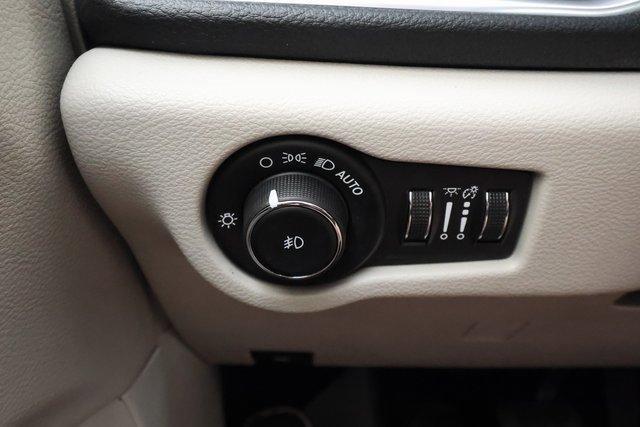 used 2020 Chrysler Pacifica car, priced at $21,333
