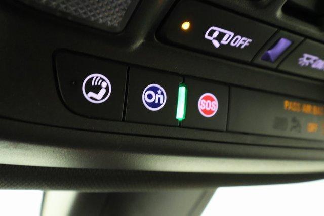 used 2022 Chevrolet Traverse car, priced at $33,011