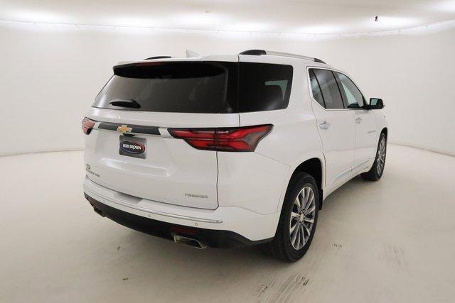 used 2022 Chevrolet Traverse car, priced at $34,954