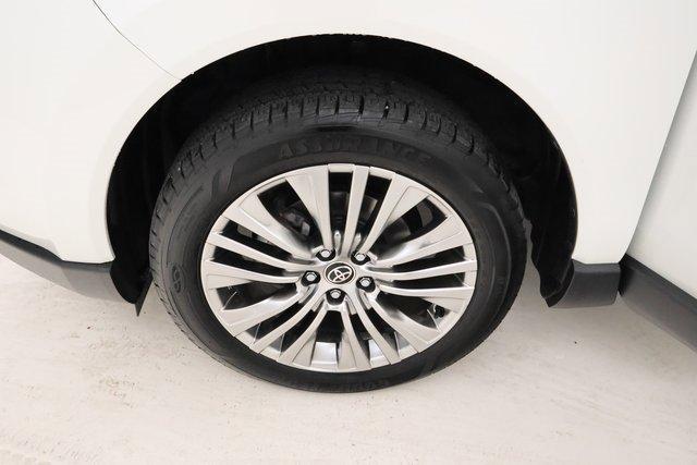used 2022 Toyota Venza car, priced at $30,961