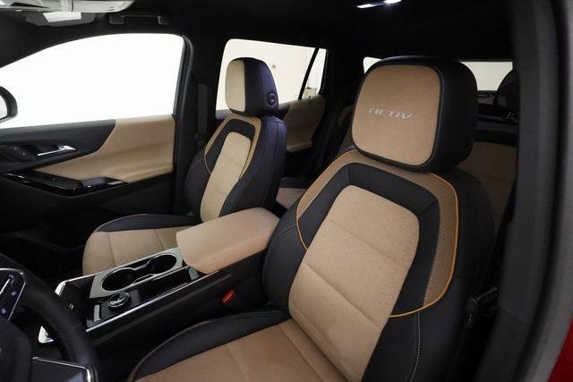 used 2025 Chevrolet Equinox car, priced at $33,956