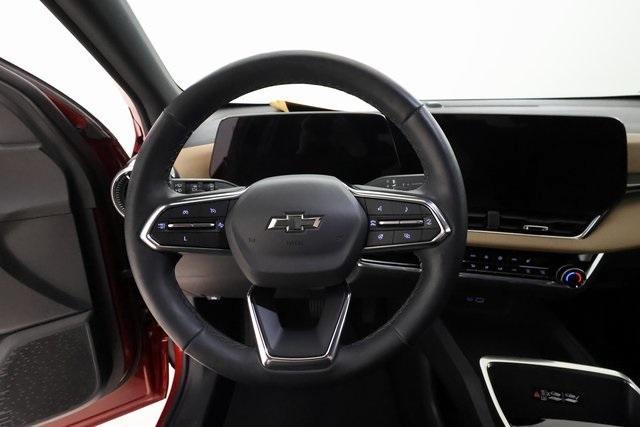 used 2025 Chevrolet Equinox car, priced at $33,956