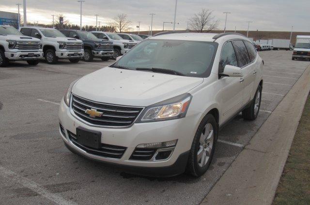 used 2014 Chevrolet Traverse car, priced at $11,399