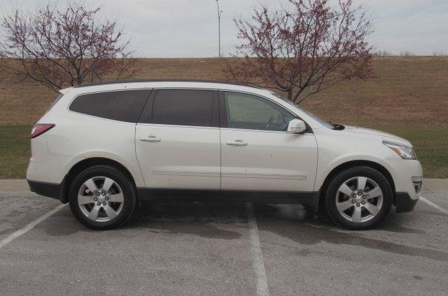 used 2014 Chevrolet Traverse car, priced at $11,399