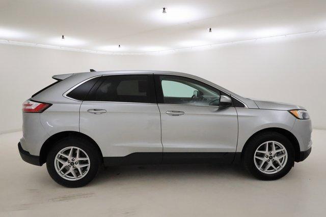used 2024 Ford Edge car, priced at $28,340