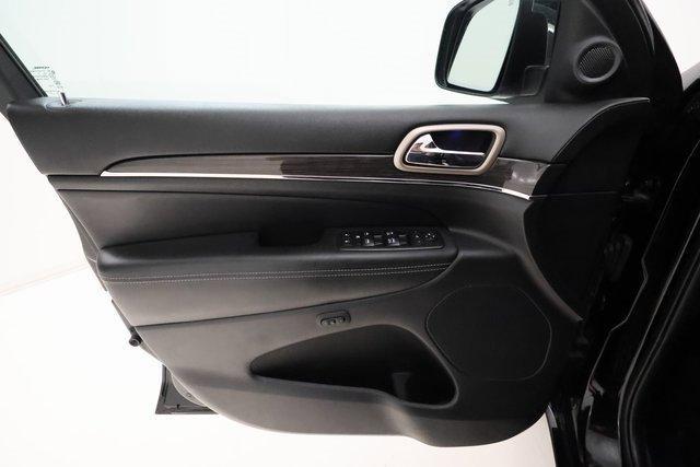 used 2017 Jeep Grand Cherokee car, priced at $17,990