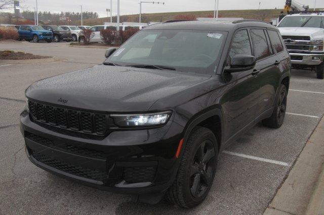 used 2021 Jeep Grand Cherokee L car, priced at $29,990