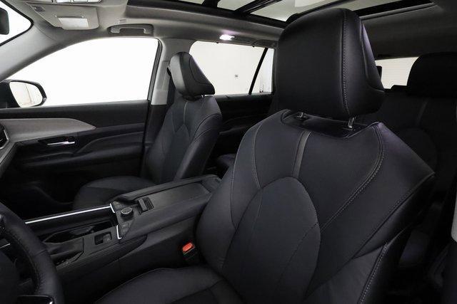 used 2024 Toyota Grand Highlander car, priced at $56,398