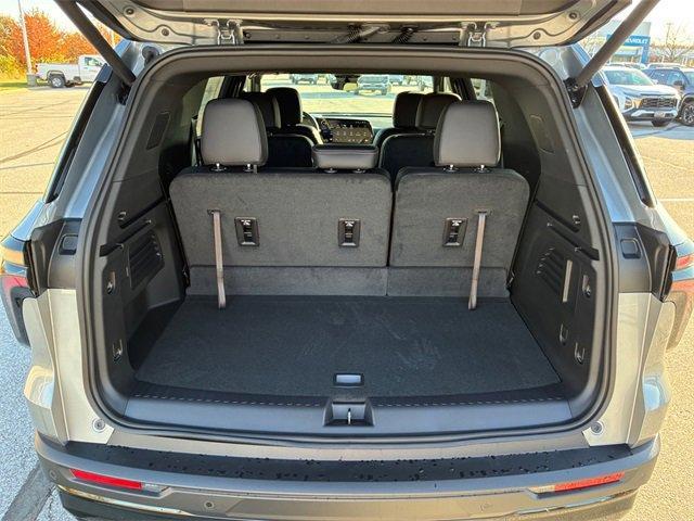 new 2026 Chevrolet Traverse car, priced at $49,504