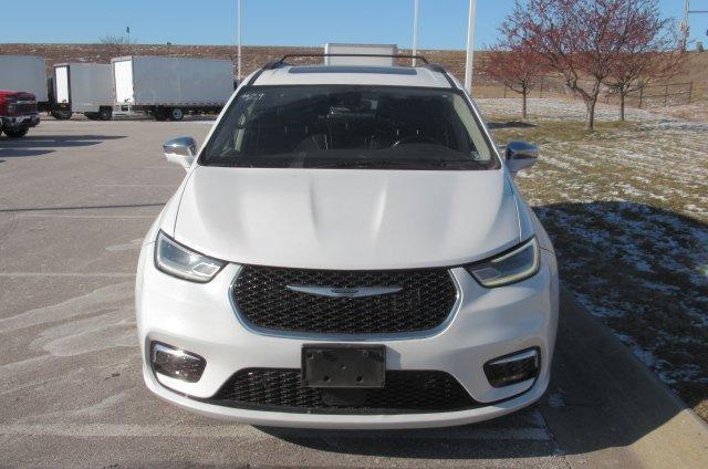 used 2022 Chrysler Pacifica car, priced at $27,500