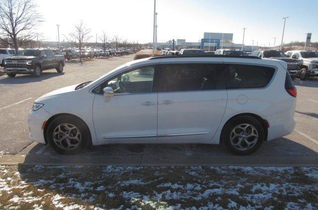 used 2022 Chrysler Pacifica car, priced at $27,500