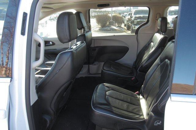 used 2022 Chrysler Pacifica car, priced at $27,500