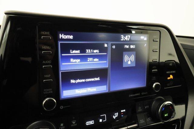 used 2022 Toyota Highlander Hybrid car, priced at $31,700