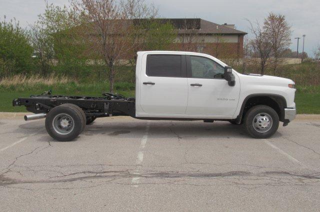 new 2025 Chevrolet Silverado 3500 car, priced at $64,900