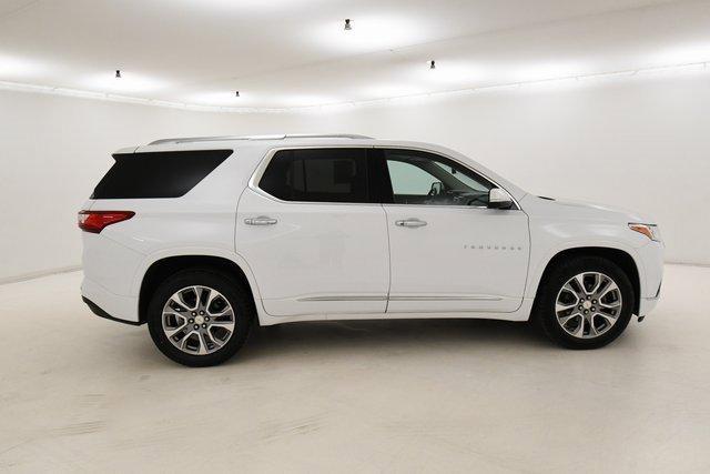 used 2020 Chevrolet Traverse car, priced at $25,990