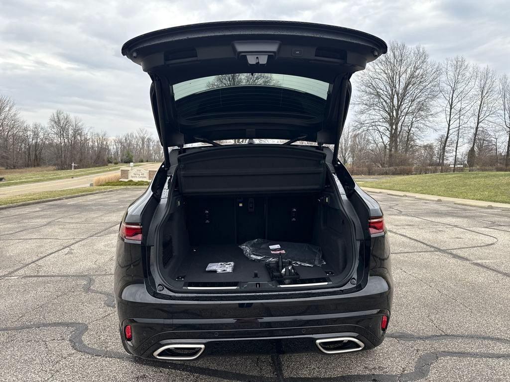 new 2026 Jaguar F-PACE car, priced at $76,385
