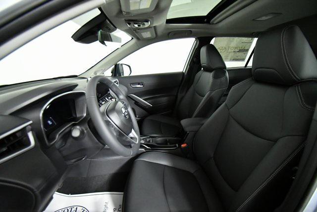 new 2025 Toyota Corolla Cross car, priced at $32,290