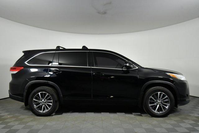 used 2017 Toyota Highlander car, priced at $17,490