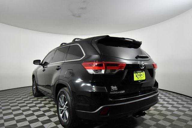 used 2017 Toyota Highlander car, priced at $17,490