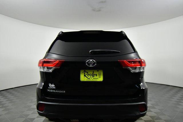 used 2017 Toyota Highlander car, priced at $17,490