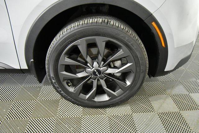 used 2022 Kia Sorento car, priced at $30,991