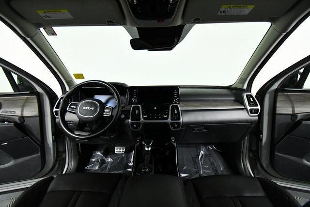 used 2022 Kia Sorento car, priced at $30,991
