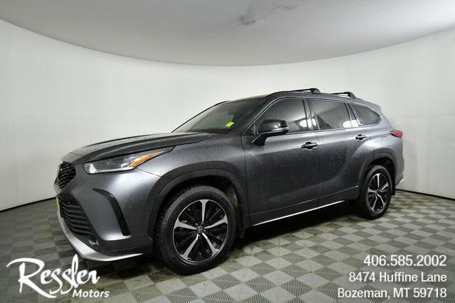 used 2021 Toyota Highlander car, priced at $30,992