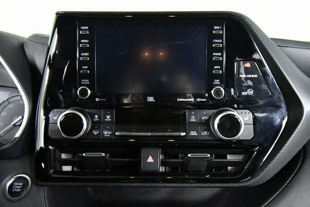 used 2021 Toyota Highlander car, priced at $30,992