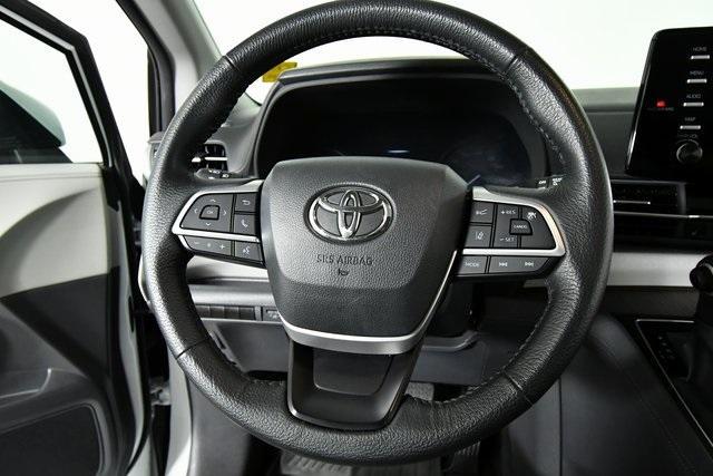 used 2023 Toyota Sienna car, priced at $45,491