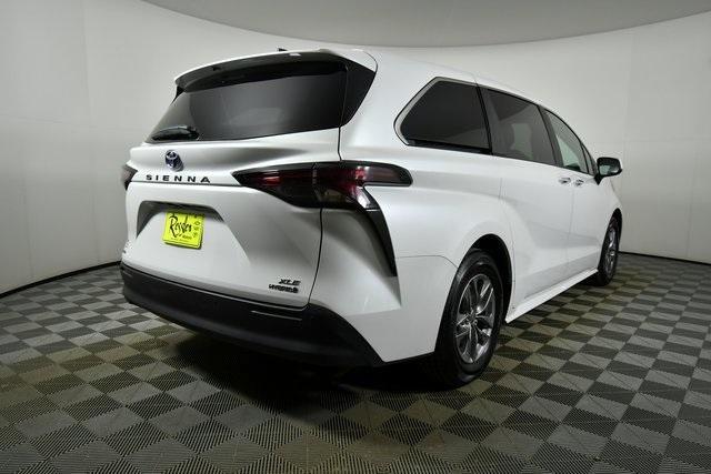 used 2023 Toyota Sienna car, priced at $45,491