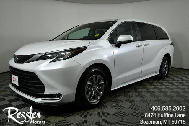 used 2023 Toyota Sienna car, priced at $45,491