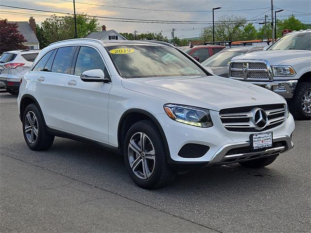 used 2019 Mercedes-Benz GLC 300 car, priced at $20,927