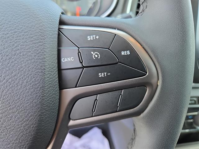 used 2020 Jeep Cherokee car, priced at $19,927