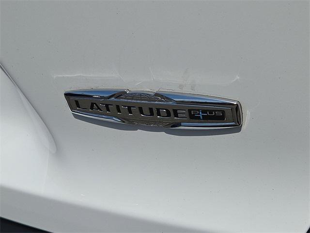 used 2020 Jeep Cherokee car, priced at $20,227