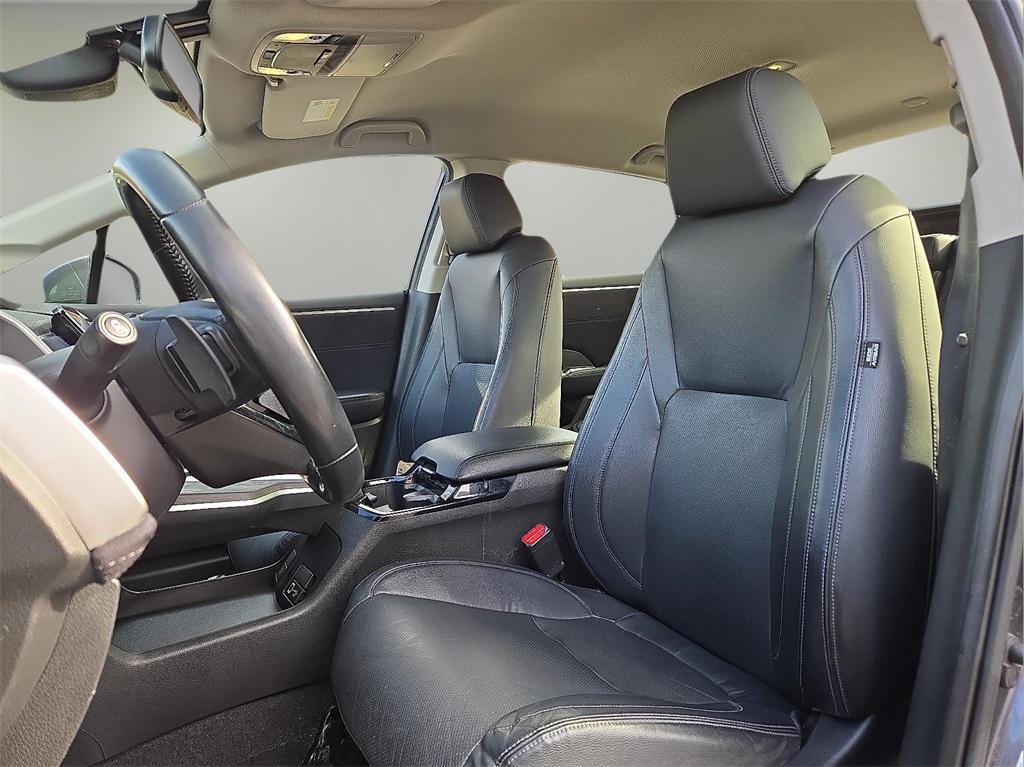 used 2018 Honda Clarity Plug-In Hybrid car, priced at $12,677