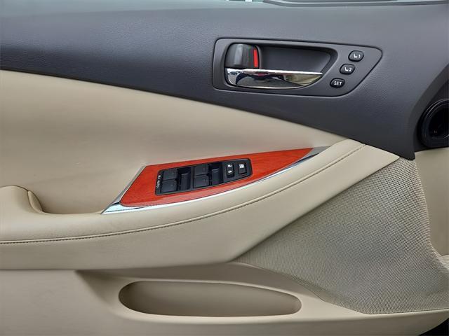 used 2011 Lexus ES 350 car, priced at $13,227