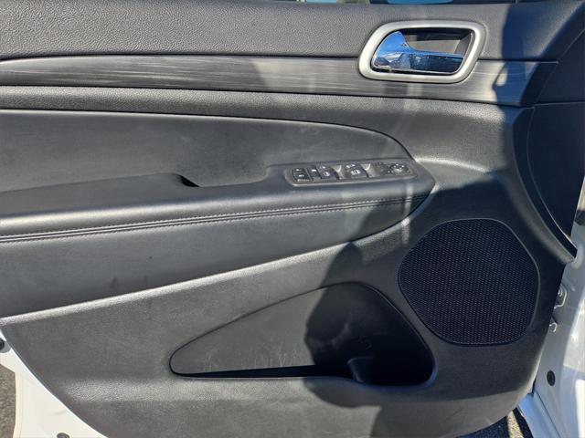 used 2022 Jeep Grand Cherokee car, priced at $25,977