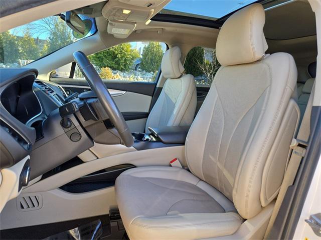 used 2019 Lincoln Nautilus car, priced at $21,900